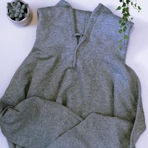 UO cropped grey hoodie